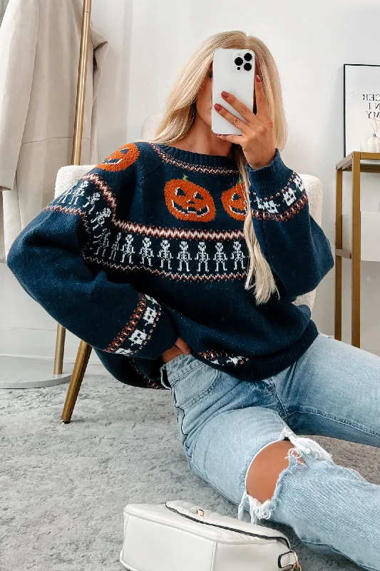 Halloween Haunts Halloween Theme Sweater (Navy Multi)